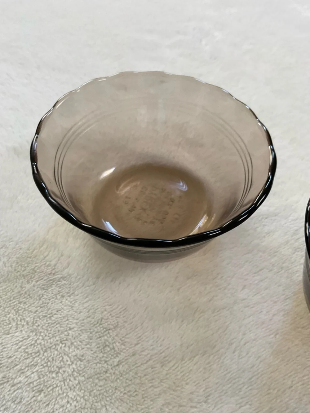 Vintage Pyrex Smoke Brown Custard Cups Set of 2 Scalloped 463 175ml